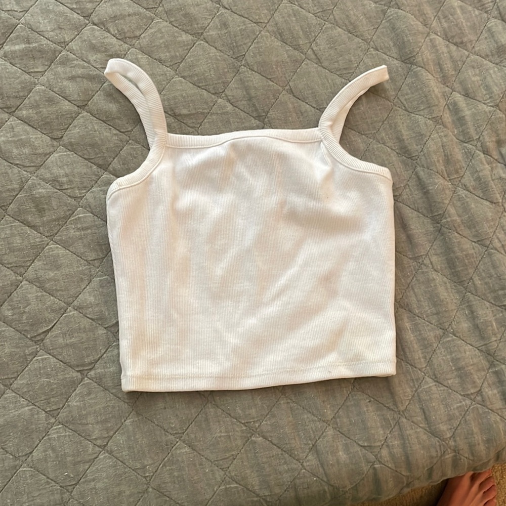 White crop top
